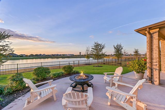 3103 Flora Manor Drive, Texas City, TX 77568