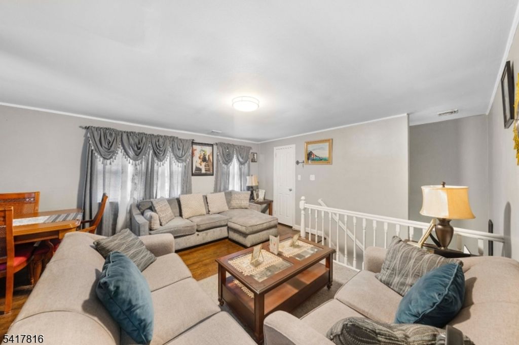 735 Linden Ave, Rahway City, NJ 07065
