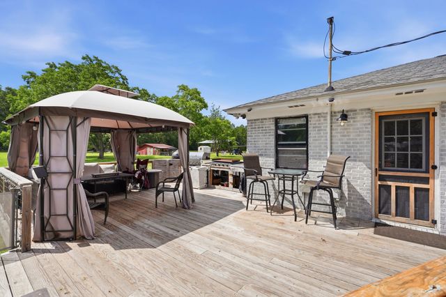10007 Jacksonboro, Cottageville, SC 29435