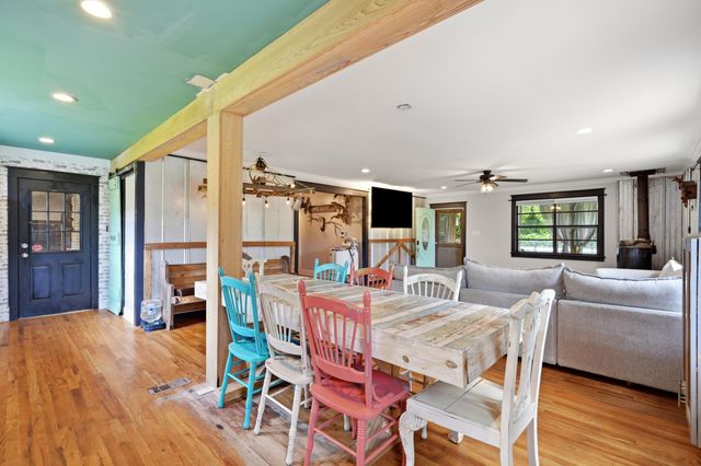 10007 Jacksonboro, Cottageville, SC 29435