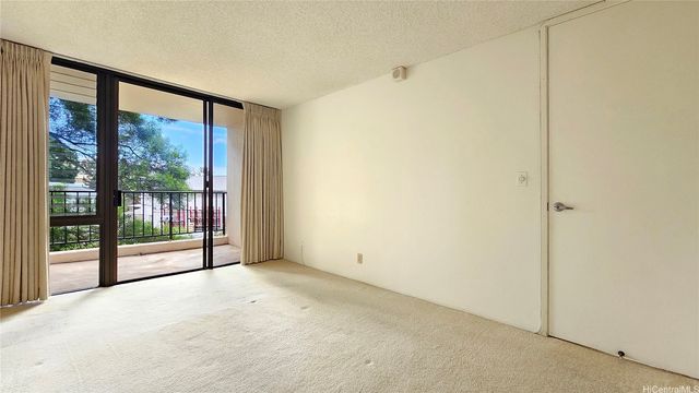 3138 Waialae Avenue 320, Honolulu, HI 96816