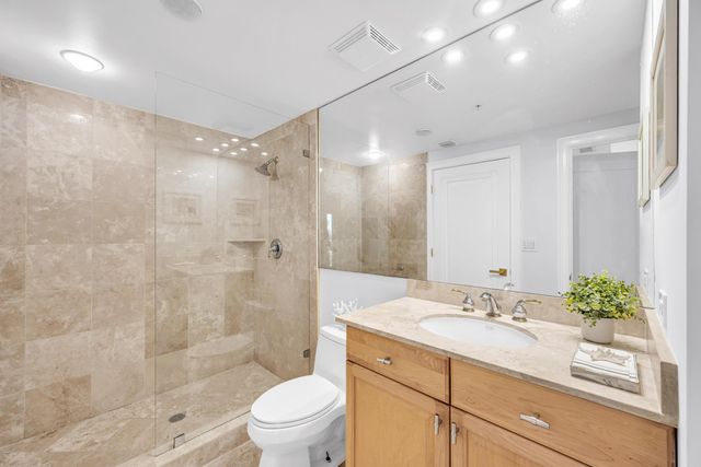 100 S BIRCH Road 2705D, Fort Lauderdale, FL 33316