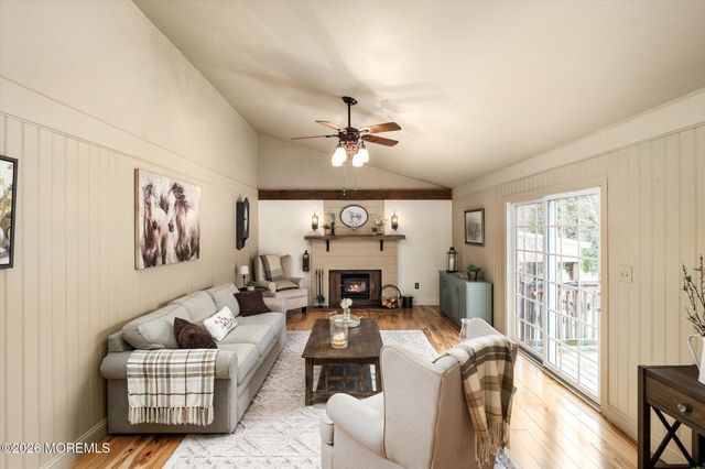 38 Cranberry Canners Road, New Egypt, NJ 08533