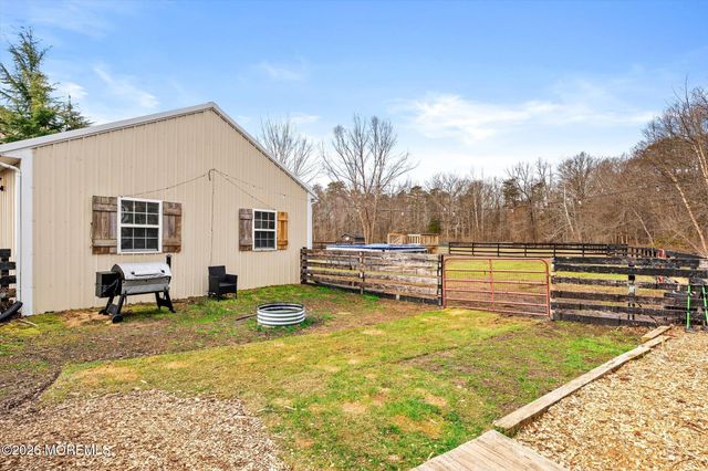 38 Cranberry Canners Road, New Egypt, NJ 08533