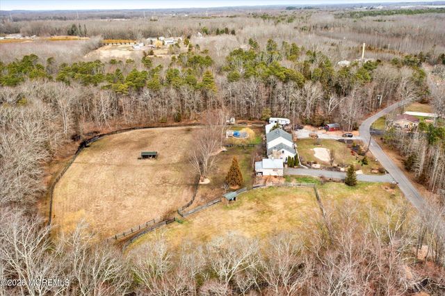 38 Cranberry Canners Road, New Egypt, NJ 08533