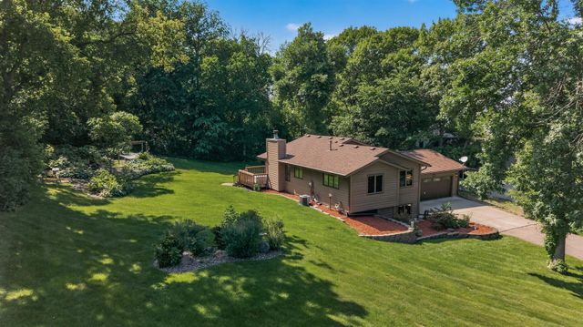 505 Zinnia Lane N, Plymouth, MN 55441