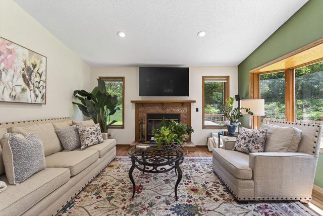 505 Zinnia Lane N, Plymouth, MN 55441