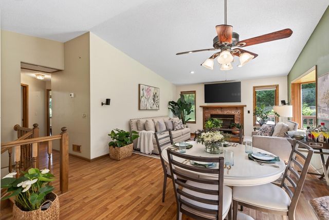 505 Zinnia Lane N, Plymouth, MN 55441