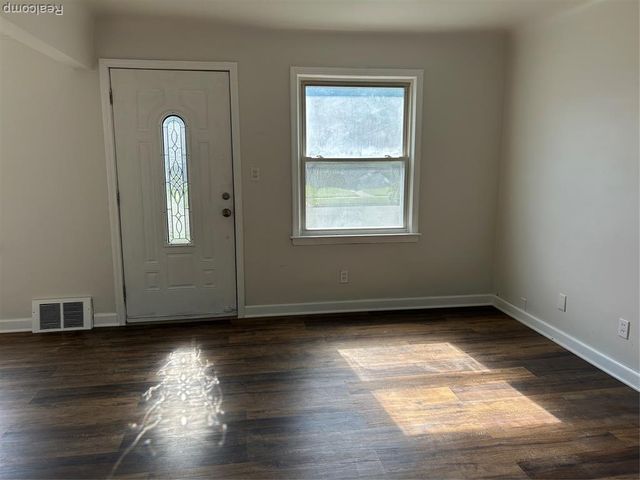 12914 Hazelton Street, Detroit, MI 48223