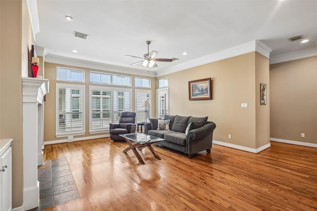 641 Hartman Street, Houston, TX 77007