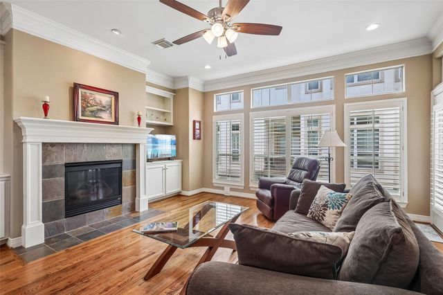 641 Hartman Street, Houston, TX 77007