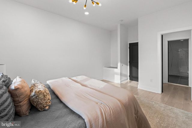 2321 MADISON AVE, Baltimore, MD 21217