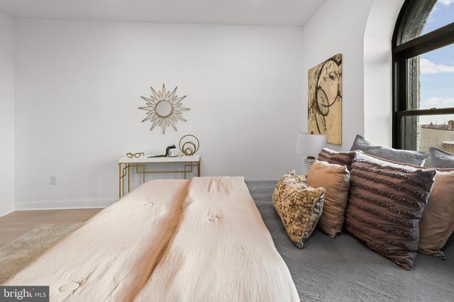 2321 MADISON AVE, Baltimore, MD 21217