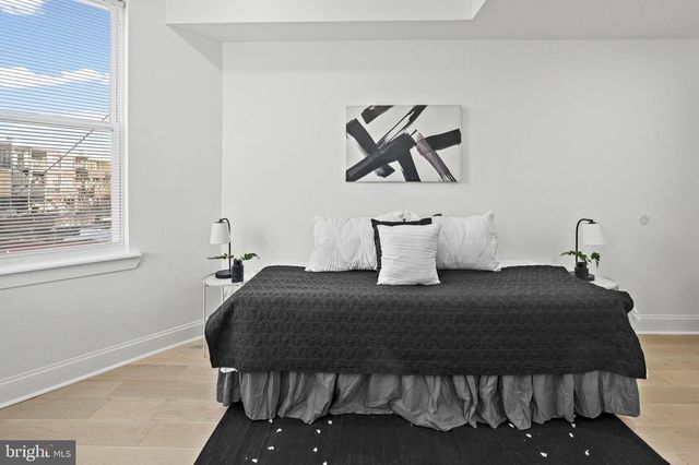 2321 MADISON AVE, Baltimore, MD 21217