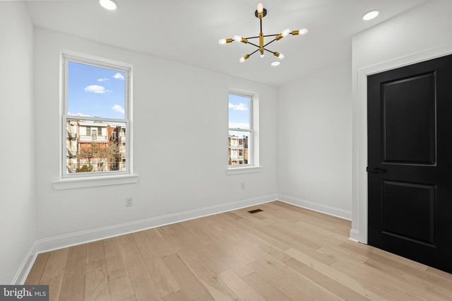 2321 MADISON AVE, Baltimore, MD 21217