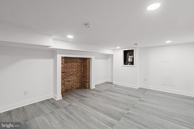 2321 MADISON AVE, Baltimore, MD 21217