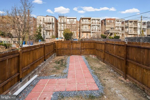 2321 MADISON AVE, Baltimore, MD 21217