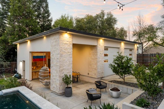 5570 Foothill Rd, Rocklin, CA 95677