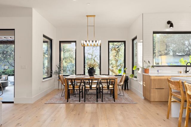 5570 Foothill Rd, Rocklin, CA 95677