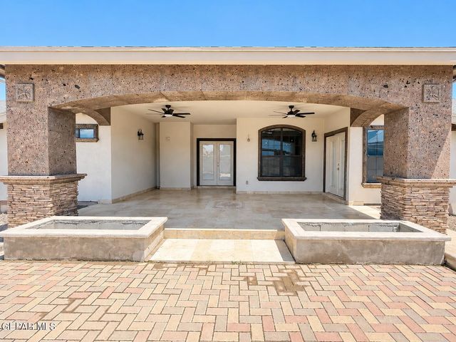 5972 CARTAGENA Circle, El Paso, TX 79932