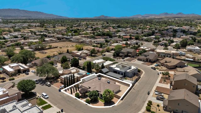 5972 CARTAGENA Circle, El Paso, TX 79932
