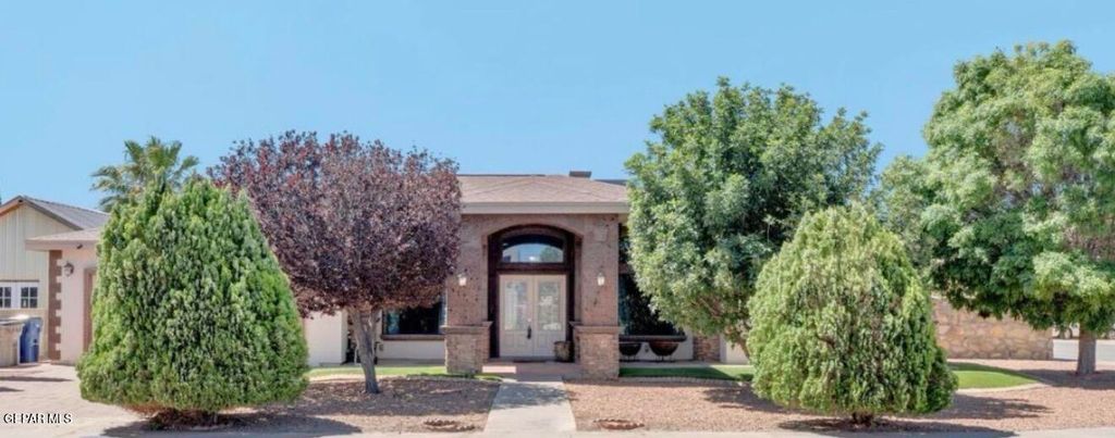 5972 CARTAGENA Circle, El Paso, TX 79932