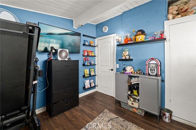 5208 N Leaf, Azusa, CA 91702