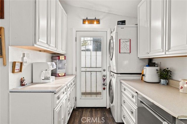 5208 N Leaf, Azusa, CA 91702