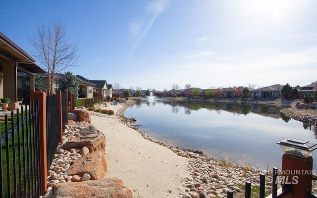 93 S Wildgrass Way, Star, ID 83669