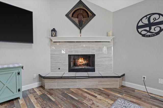 N7101 Lakeshore AVENUE, Elkhorn, WI 53121