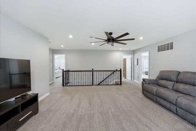 1267 Autumnview Drive, Batavia Twp, OH 45103
