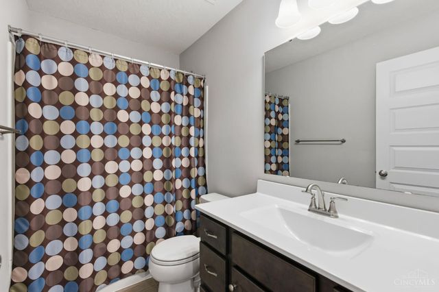 1267 Autumnview Drive, Batavia Twp, OH 45103