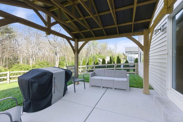1267 Autumnview Drive, Batavia Twp, OH 45103