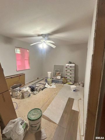 207 BAKER Drive, Metropolis, IL 62960