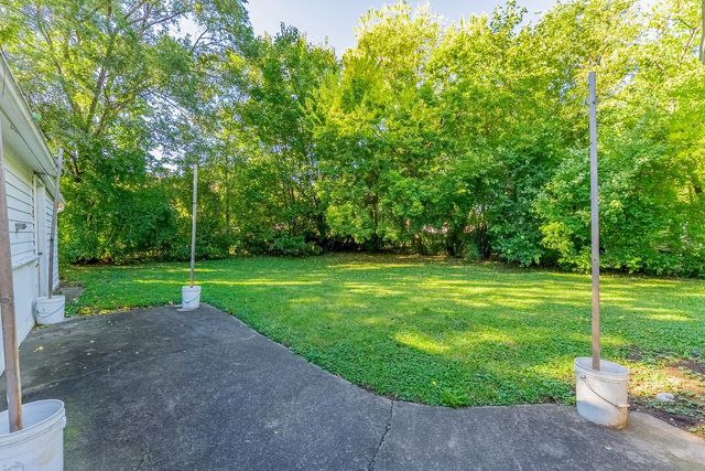 2756 Landen Drive, Melrose Park, IL 60164