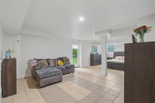 4243 Earney Road, Woodstock, GA 30188