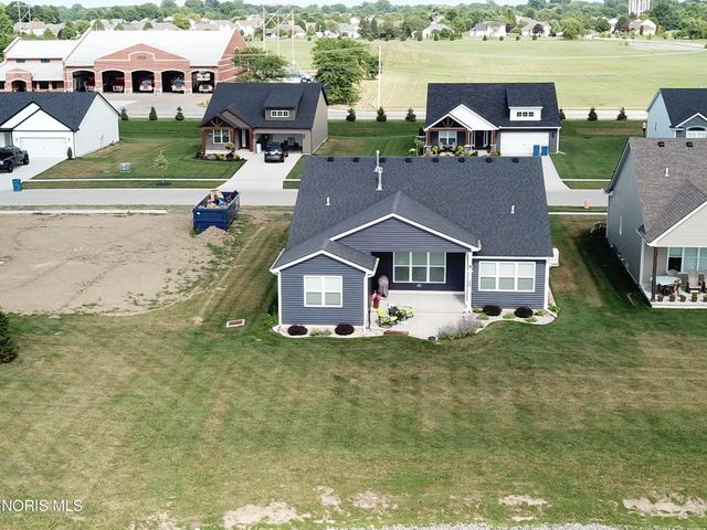 1855 Fiddlers Way, Waterville, OH 43566