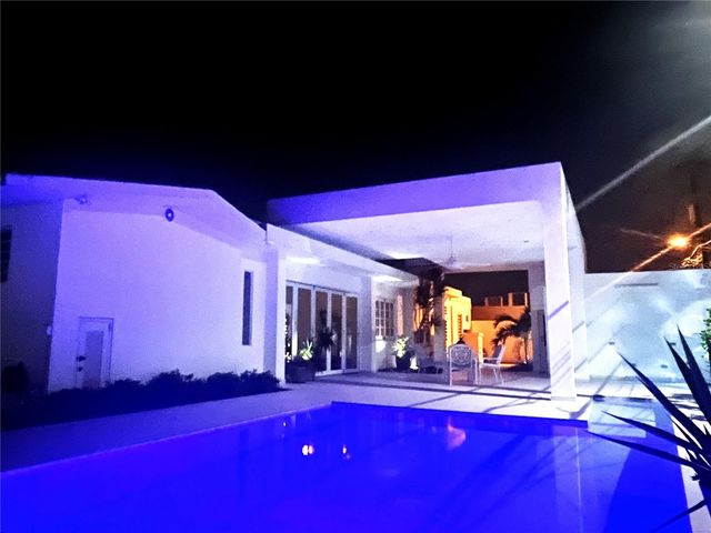 H GREEN HILL, Guaynabo, PR 00966