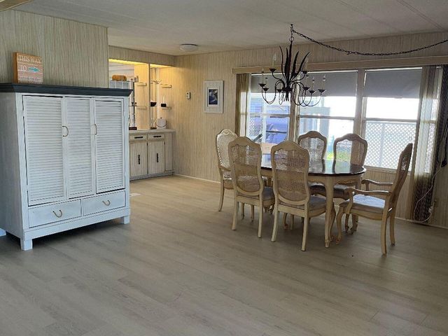 6948 SE Delegate Street, Hobe Sound, FL 33455