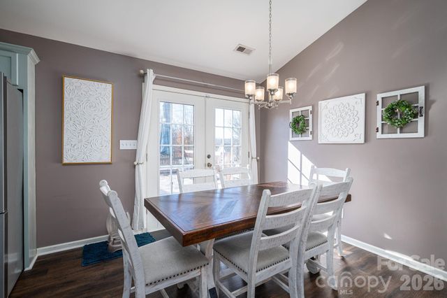 60 W Highland Avenue, Granite Falls, NC 28630