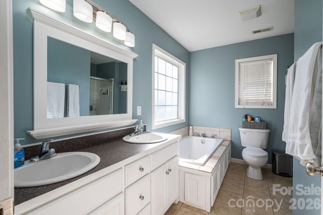 60 W Highland Avenue, Granite Falls, NC 28630