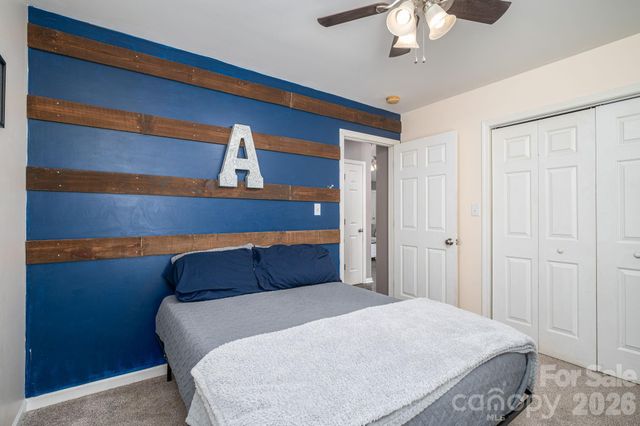 60 W Highland Avenue, Granite Falls, NC 28630