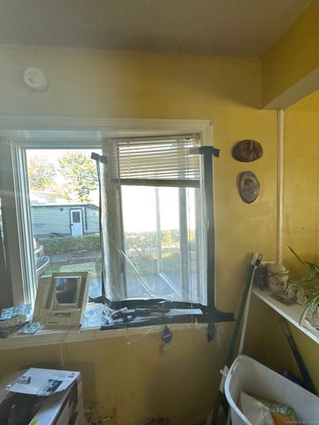 37 Morris Lane, Milford, CT 06460