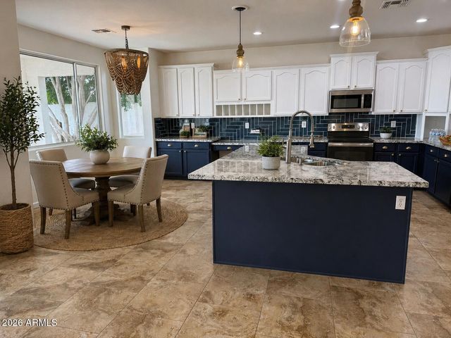 22416 N 78TH Drive, Peoria, AZ 85383