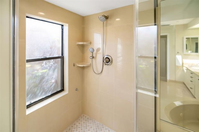 2326 HARBOUR OAKS DRIVE, Longboat Key, FL 34228