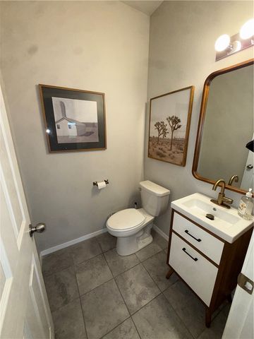 620 Woodcreek Loop, Lowell, AR 72745