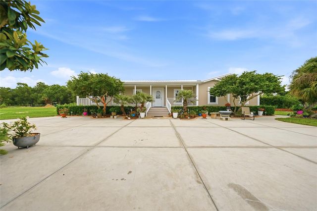 11354 SE SOUTH HOG BAY AVENUE, Arcadia, FL 34266