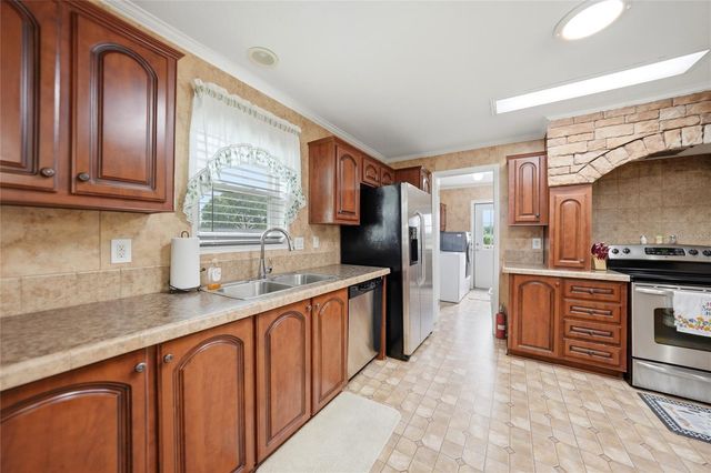 11354 SE SOUTH HOG BAY AVENUE, Arcadia, FL 34266