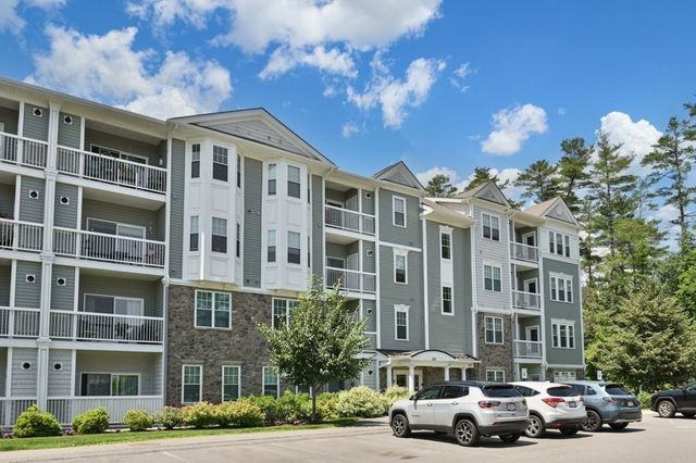 220 Martins Landing 102, North Reading, MA 01867