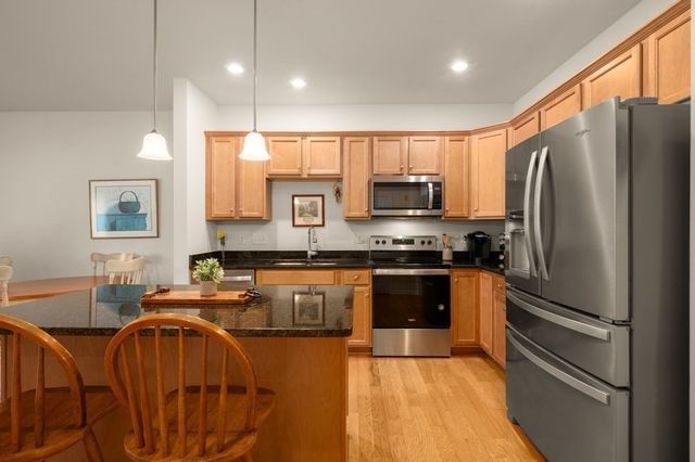 220 Martins Landing 102, North Reading, MA 01867